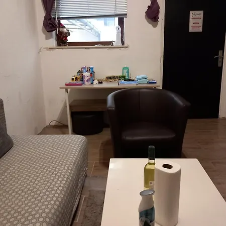 Eine Mit Privatem Eingang 维勒斯威特