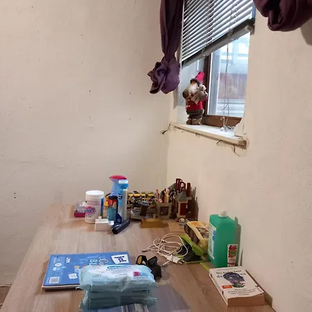 Eine Mit Privatem Eingang アパート