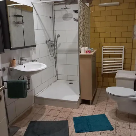 Eine Mit Privatem Eingang Weilerswist