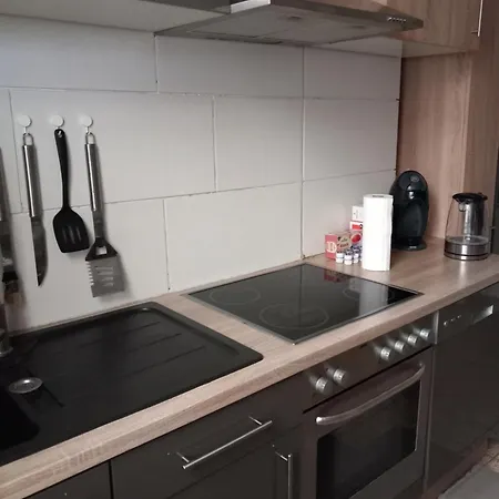 Eine Mit Privatem Eingang アパート Weilerswist